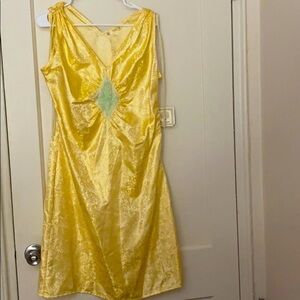 NWT kit cornell yellow Victorian dress size: 8
